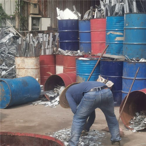 宝安地区长期回收鸿隆通讯模块、贴片库存及家具